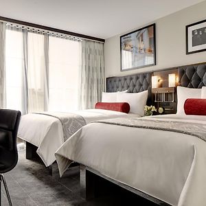 Double Double Guest Room